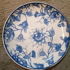 Cracker Barrel Blue Floral Dinner Plate